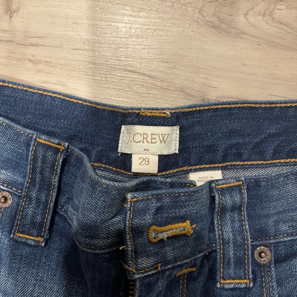 J Crew Women’s Jean Shorts, size 29 - Picture 3 of 3